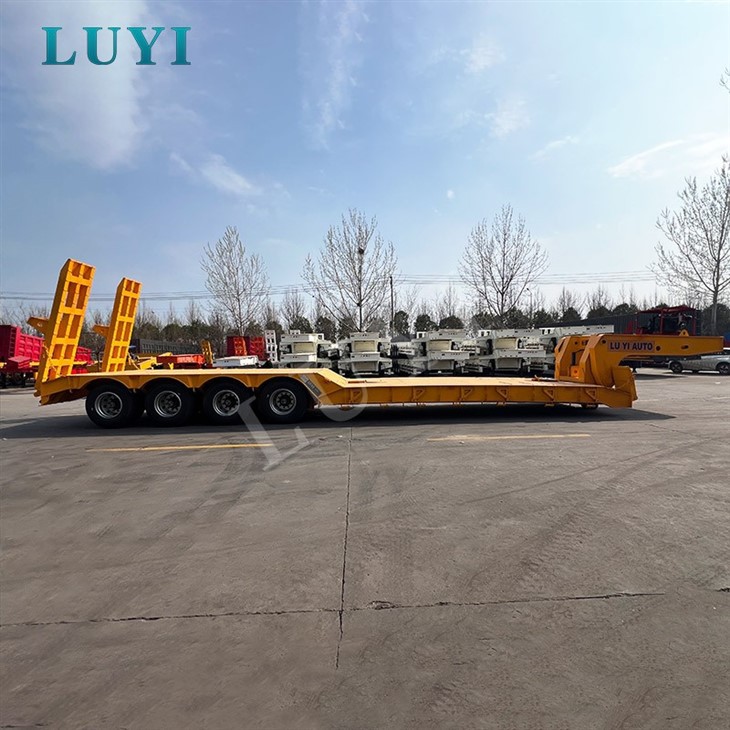 Professional Four Axle Gooseneck Lowbed Supplier suppliers